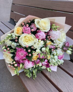 Ziedu pušķis Vasaras romantika